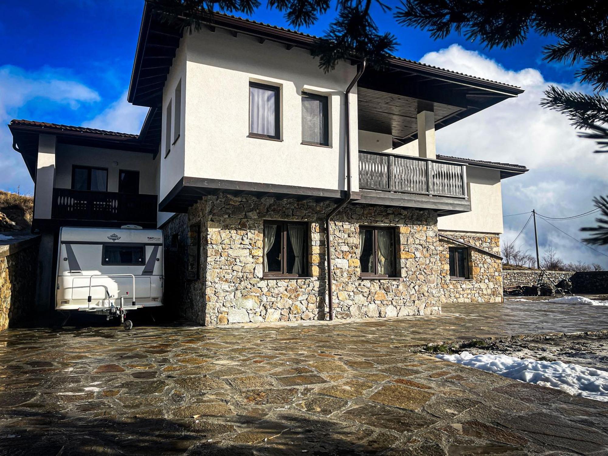Къща За Гости Меча Стъпка Gela Extérieur photo