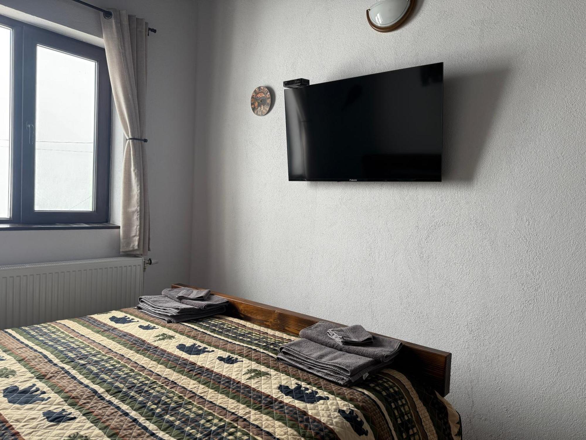Къща За Гости Меча Стъпка Gela Extérieur photo